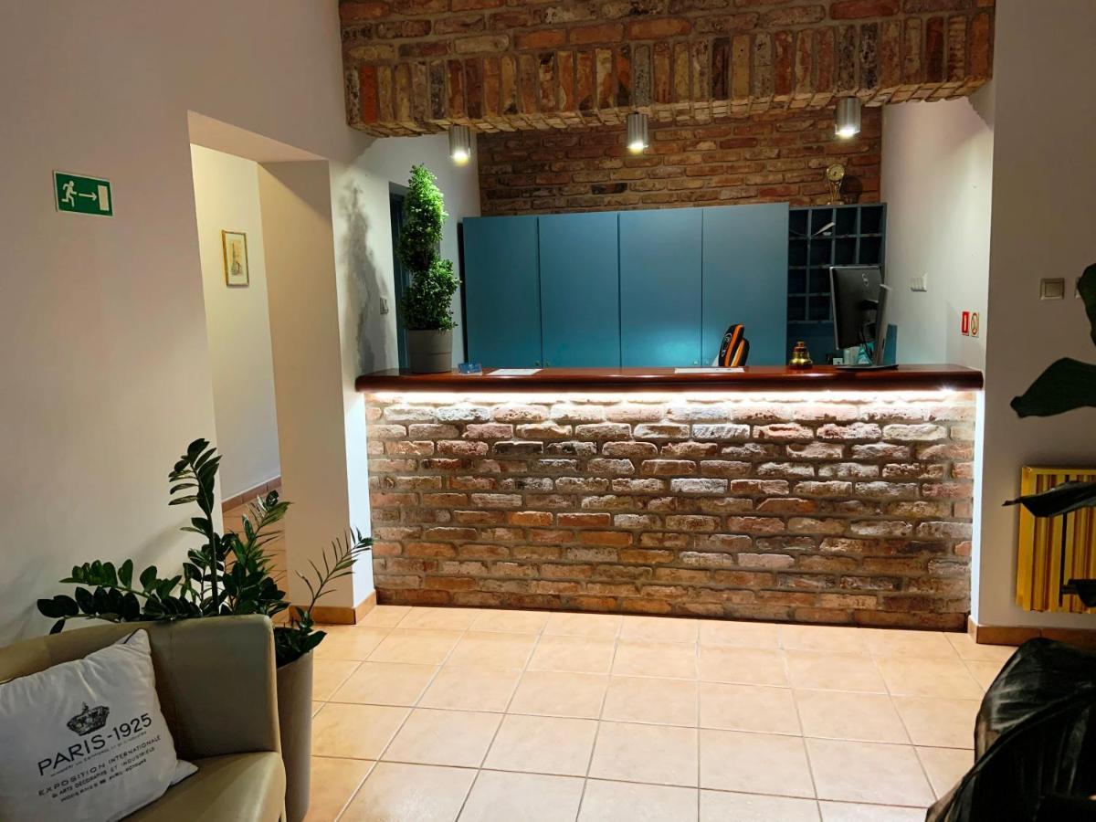 A&P Motel Mikolow Eksteriør bilde