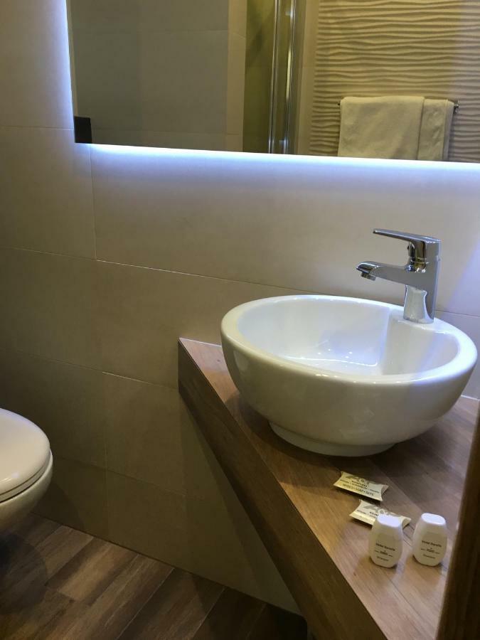 A&P Motel Mikolow Eksteriør bilde